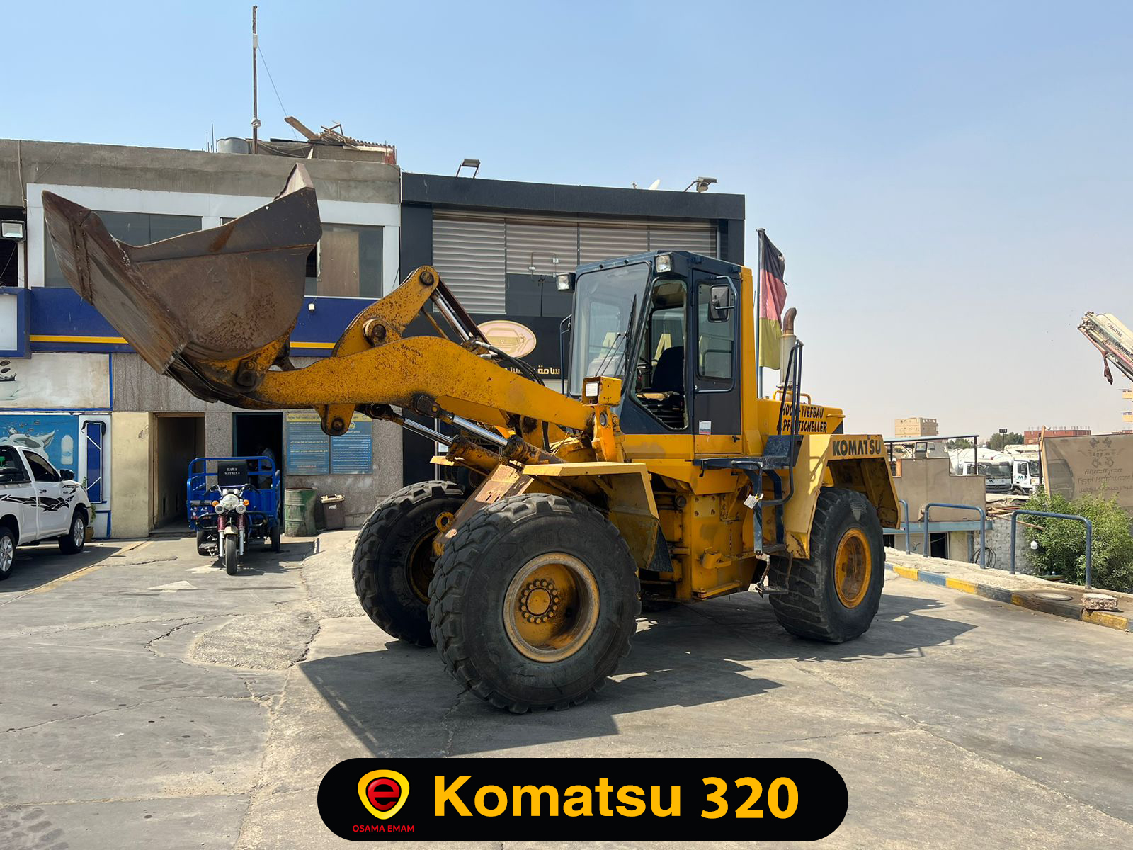 لودر كوماتسو 320